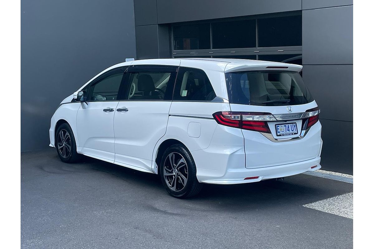 2016 Honda Odyssey VTi-L 5th Gen