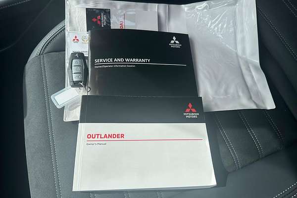 2023 Mitsubishi Outlander PHEV Aspire ZM