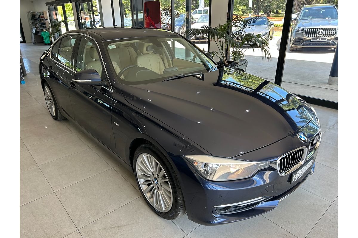 2012 BMW 3 Series 328i F30