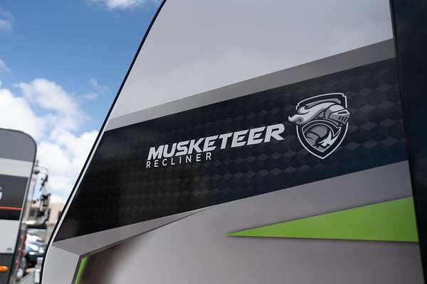 2024 Crusader Musketeer Recliner My25
