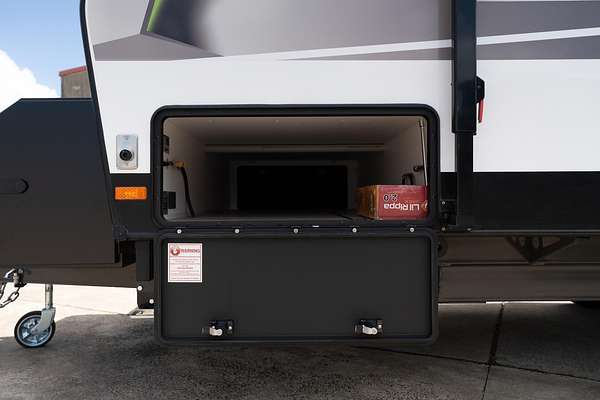 2024 Crusader Musketeer Recliner My25