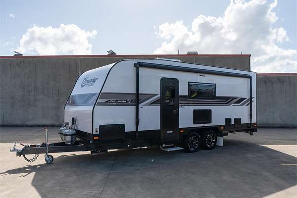 2025 Crusader Lifechanger Bunkie