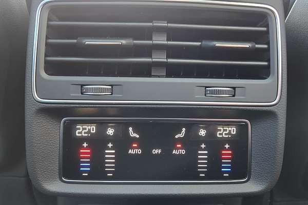 2024 Audi Q7 50 TDI S line 4M