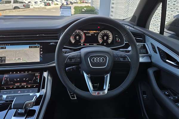 2024 Audi Q7 50 TDI S line 4M