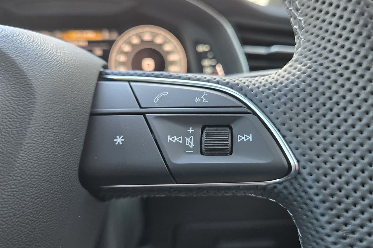 2024 Audi Q7 50 TDI S line 4M