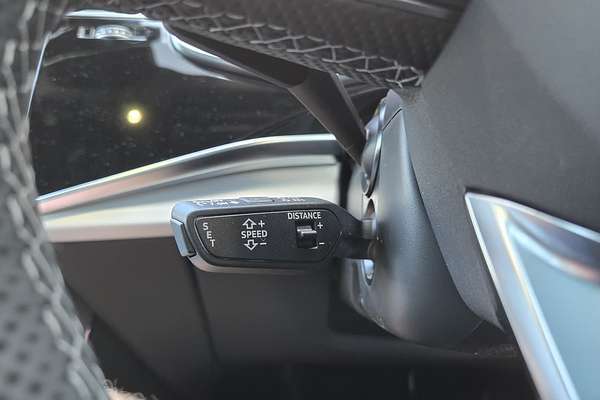 2024 Audi Q7 50 TDI S line 4M