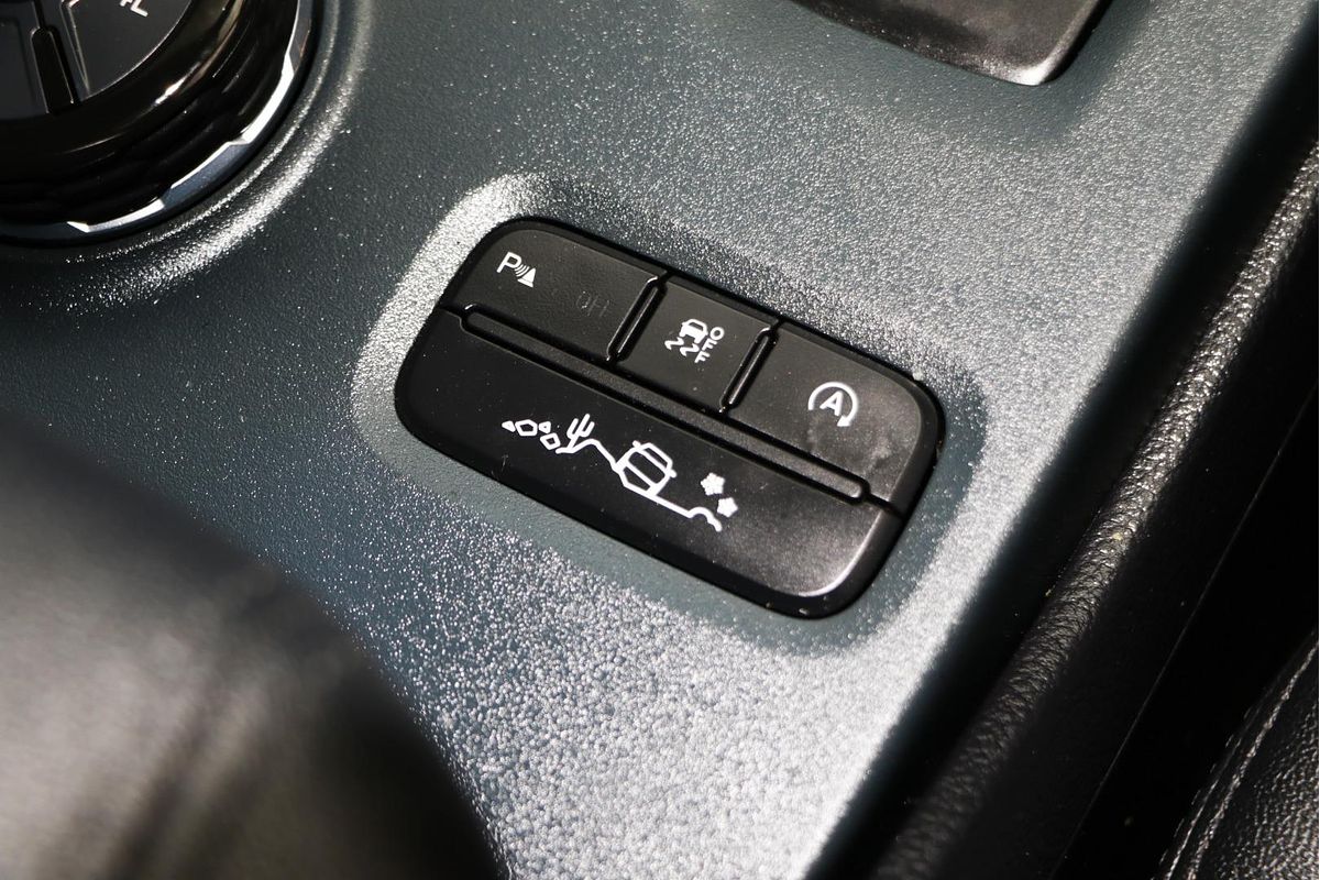 2022 Ford Everest Sport