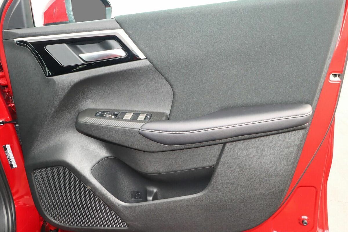 2024 Mitsubishi Outlander ES ZM