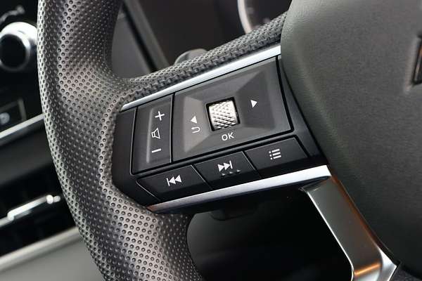 2024 Mitsubishi Outlander ES ZM