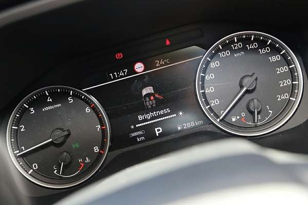 2024 Mitsubishi Outlander ES ZM