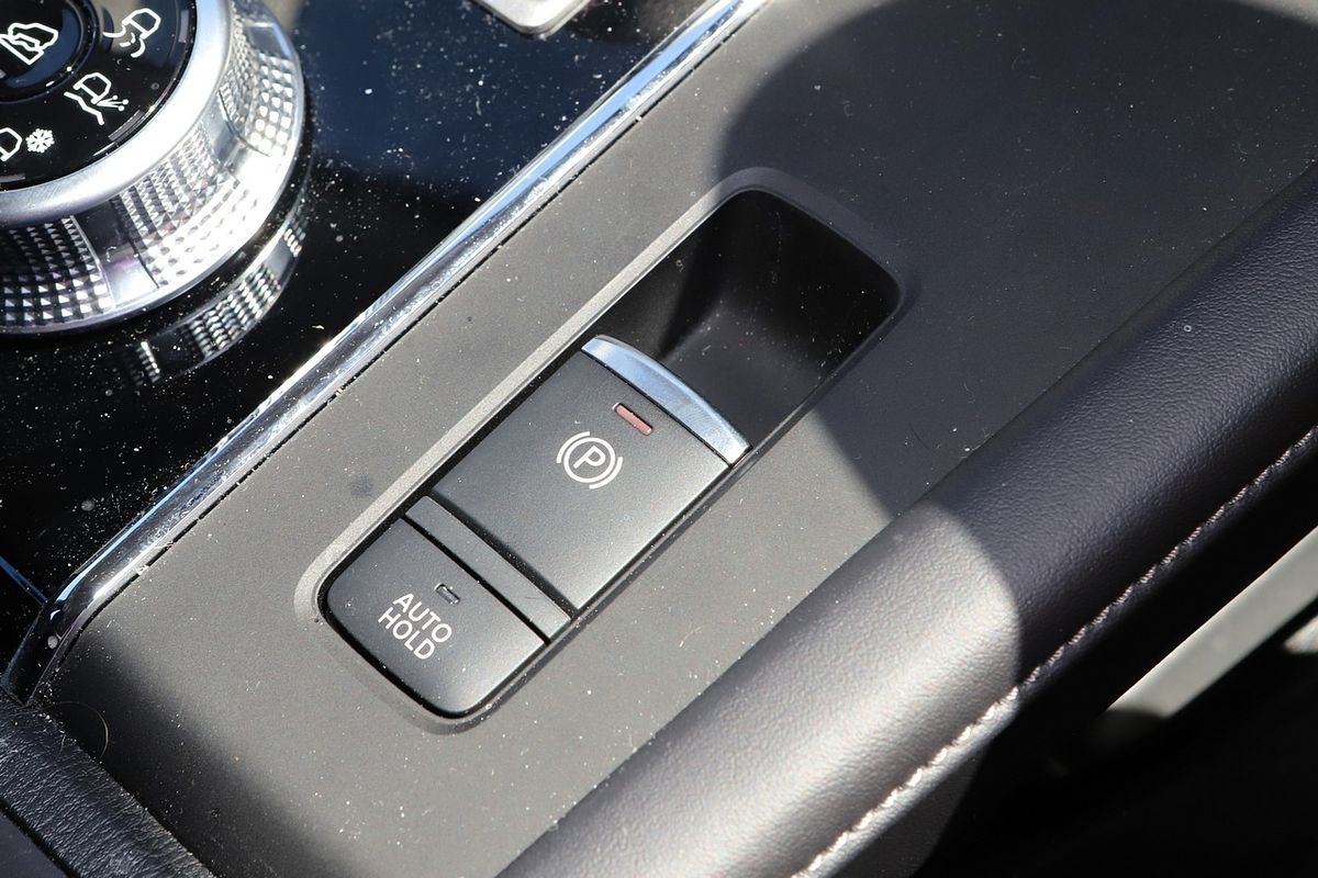 2024 Mitsubishi Outlander ES ZM