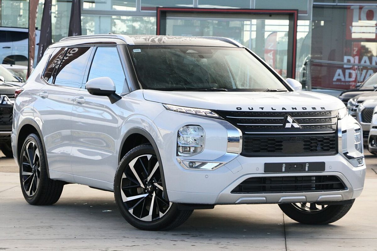 2024 Mitsubishi Outlander Exceed Tourer ZM
