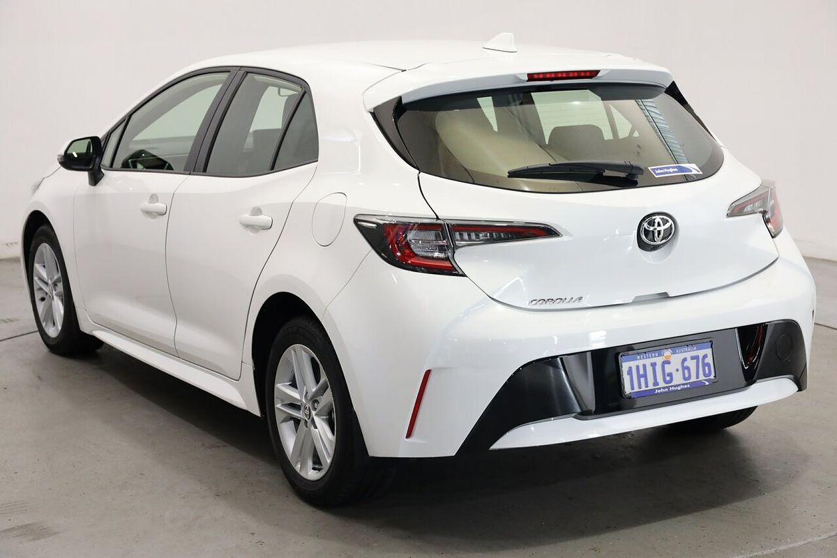 2021 Toyota Corolla Ascent Sport MZEA12R