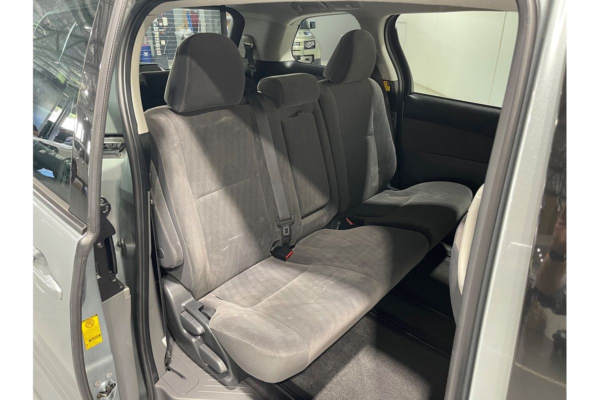 2010 Toyota Tarago GLi ACR50R