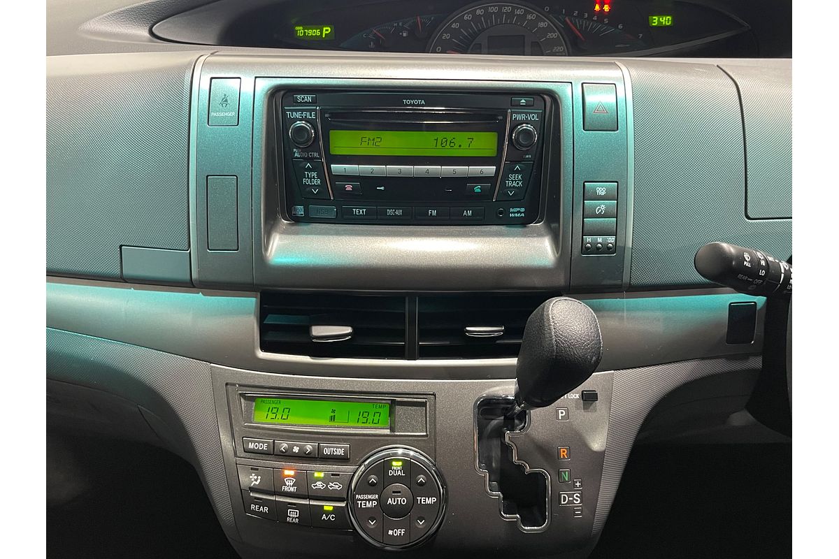 2010 Toyota Tarago GLi ACR50R