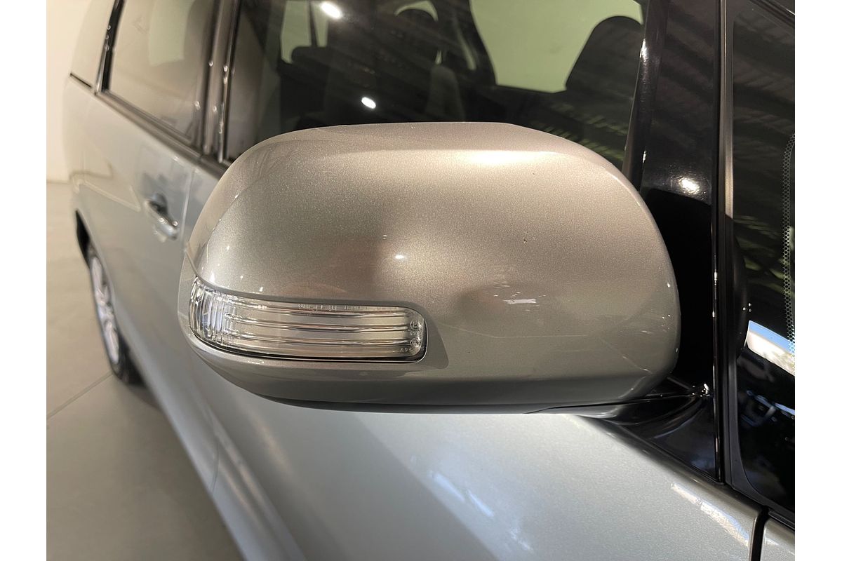 2010 Toyota Tarago GLi ACR50R