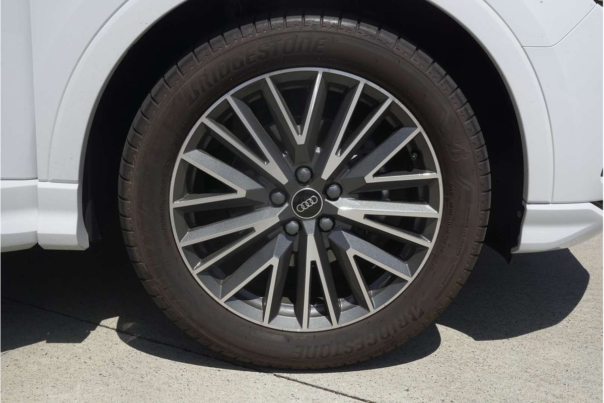 2024 Audi Q3 35 TFSI F3