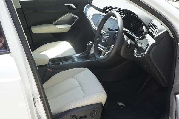 2024 Audi Q3 35 TFSI F3