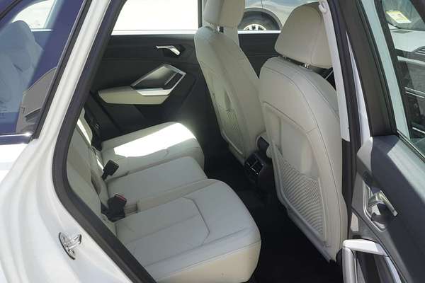 2024 Audi Q3 35 TFSI F3