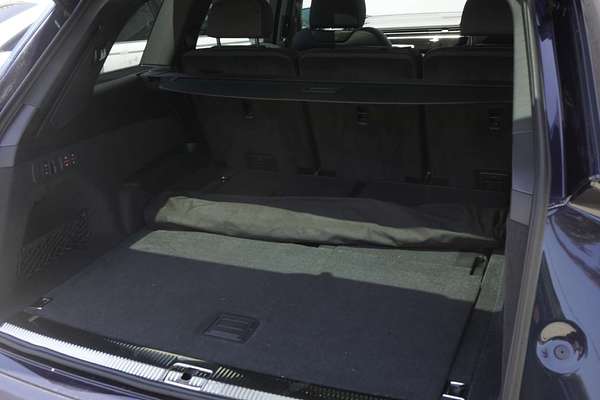 2024 Audi Q7 55 TFSI S line 4M