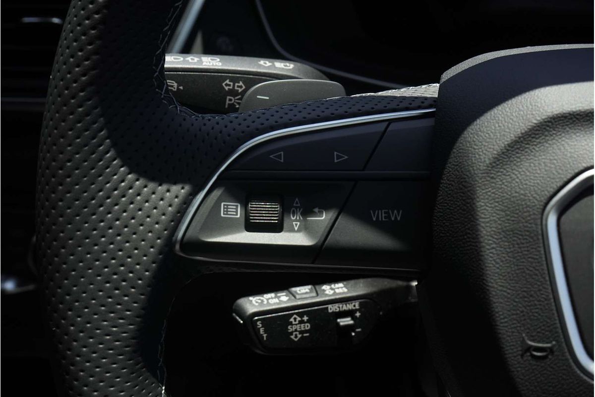 2024 Audi Q7 55 TFSI S line 4M