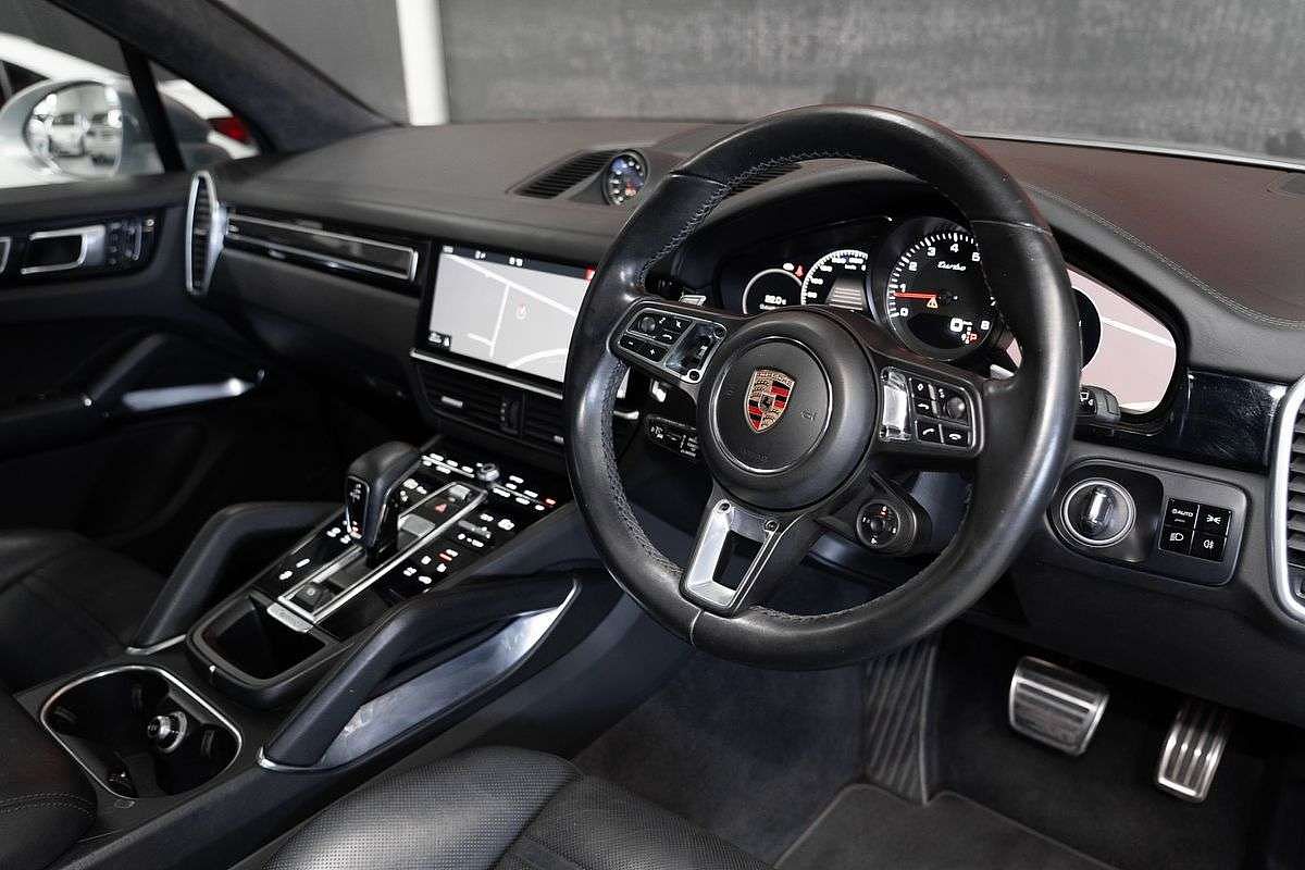 2018 Porsche Cayenne Turbo 9YA
