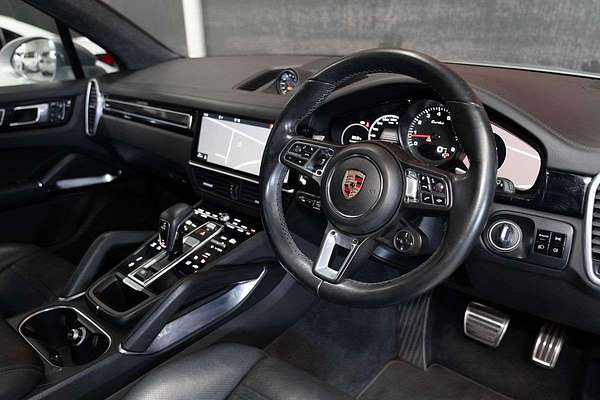 2018 Porsche Cayenne Turbo 9YA