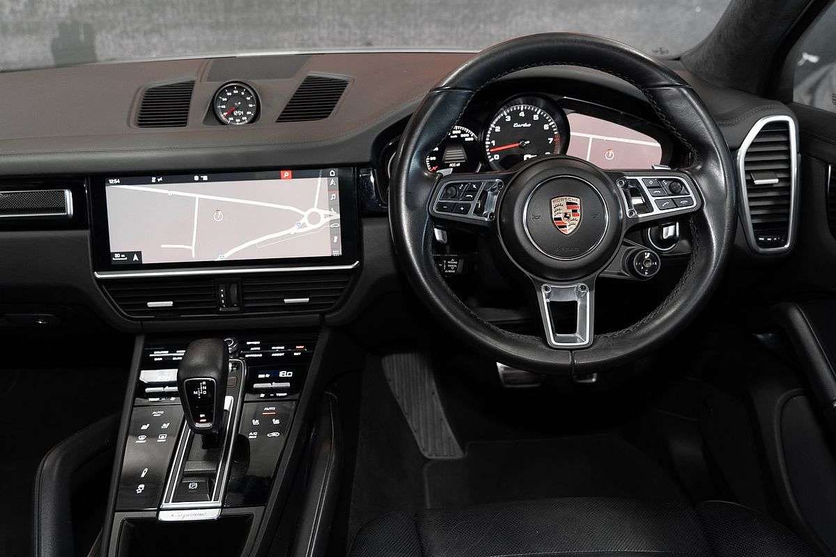 2018 Porsche Cayenne Turbo 9YA