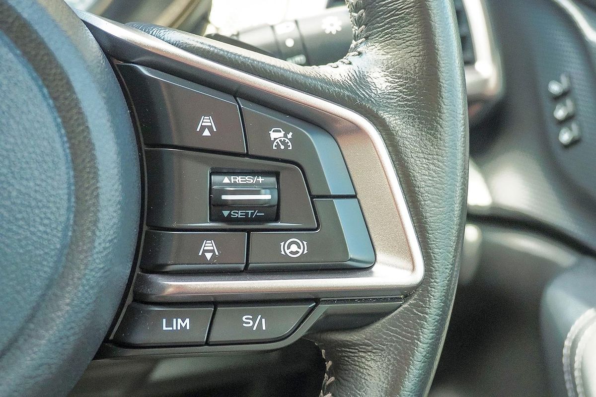 2022 Subaru Forester Hybrid S S5