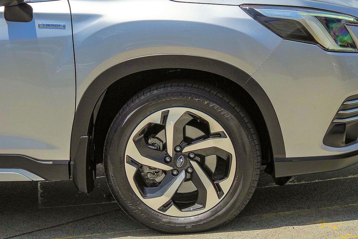 2022 Subaru Forester Hybrid S S5
