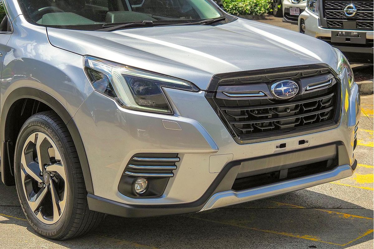 2022 Subaru Forester Hybrid S S5