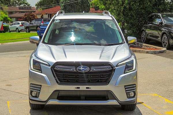 2022 Subaru Forester Hybrid S S5