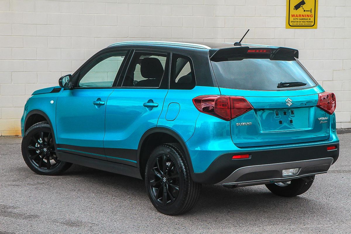 2024 Suzuki Vitara Shadow LY Series II
