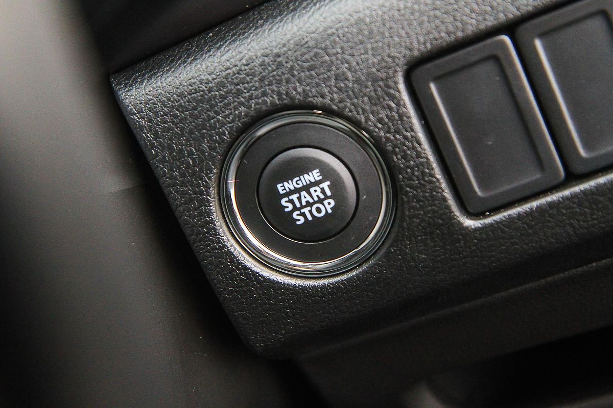 2024 Suzuki Vitara Shadow LY Series II