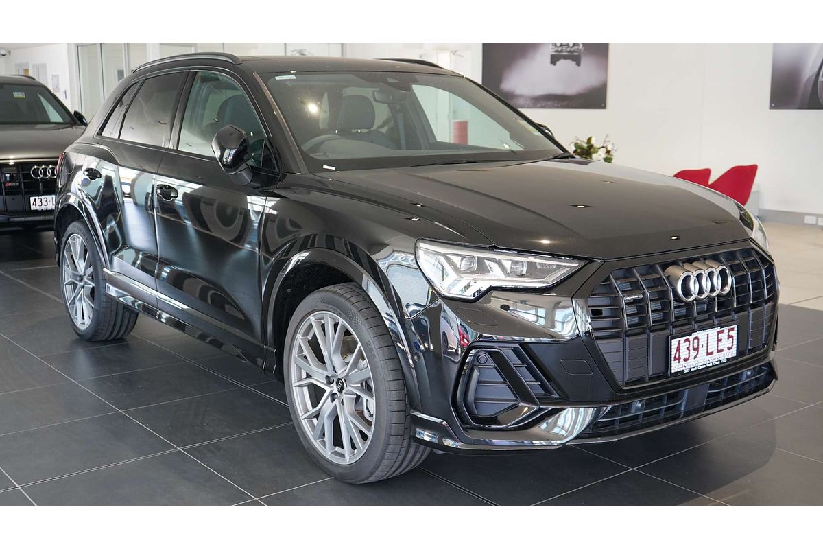 2023 Audi Q3 40 TFSI S Line F3