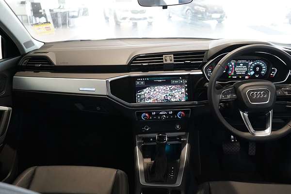 2023 Audi Q3 35 TFSI F3
