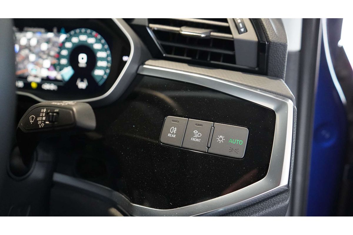 2023 Audi Q3 35 TFSI F3