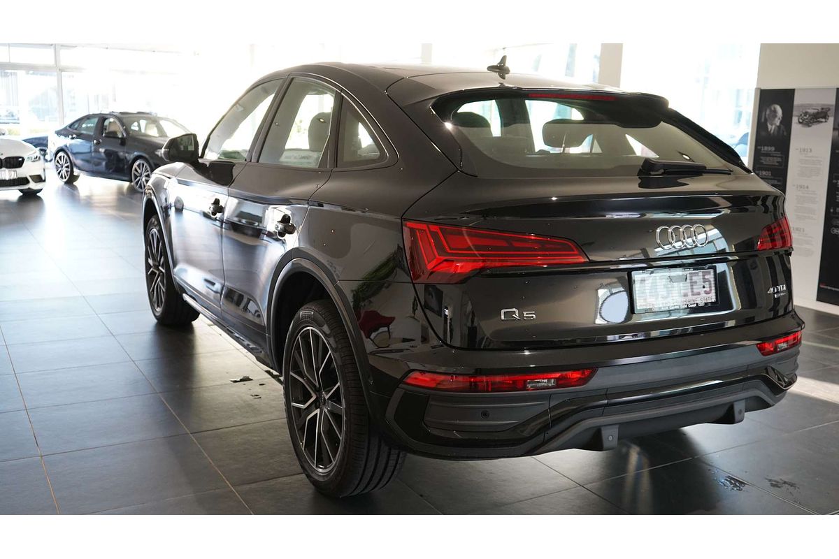 2024 Audi Q5 40 TDI S Line FY