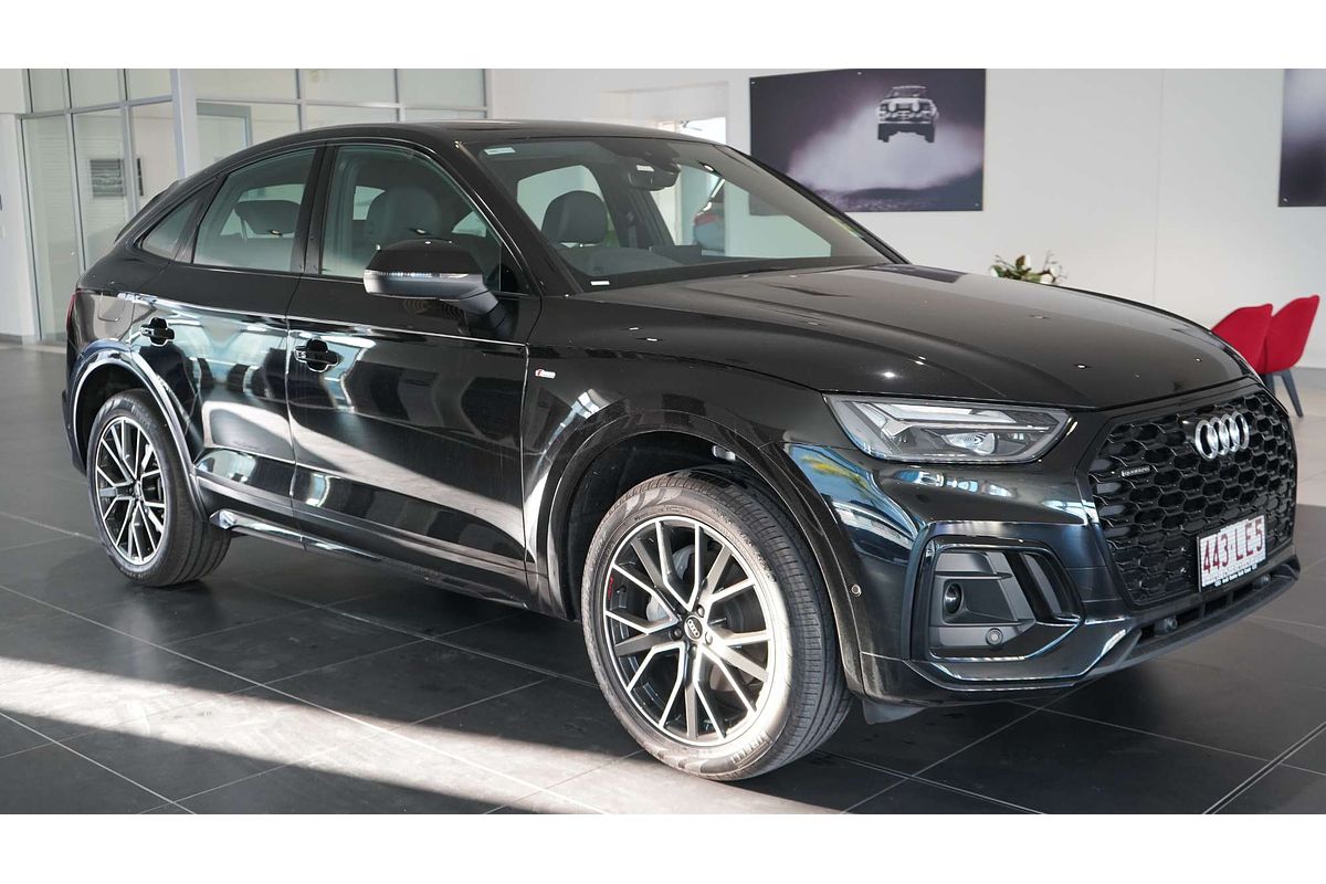2024 Audi Q5 40 TDI S Line FY