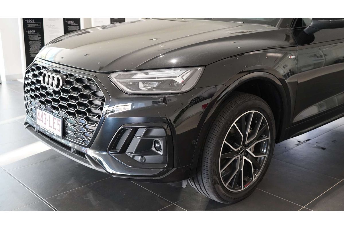 2024 Audi Q5 40 TDI S Line FY