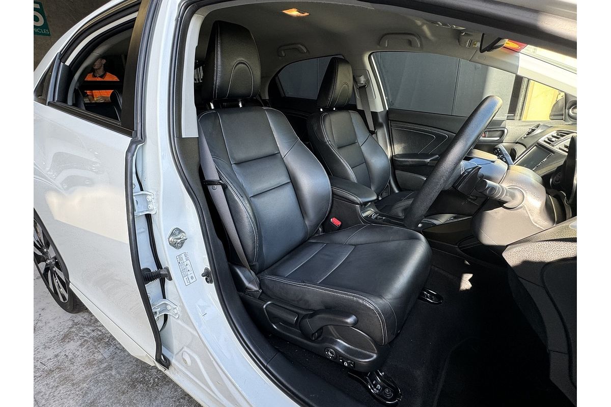 2015 Honda Civic VTi-L FK MY15