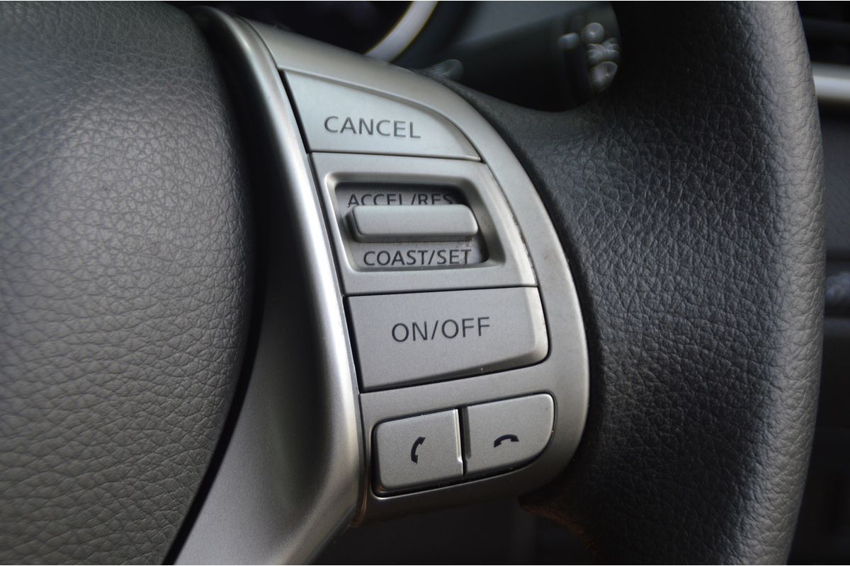 2014 Nissan X-TRAIL ST T32