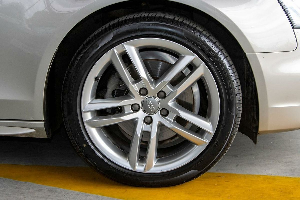 2015 Audi A4 S Line B8