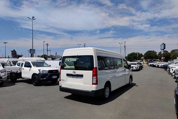 2021 Toyota Hiace Commuter GDH322R