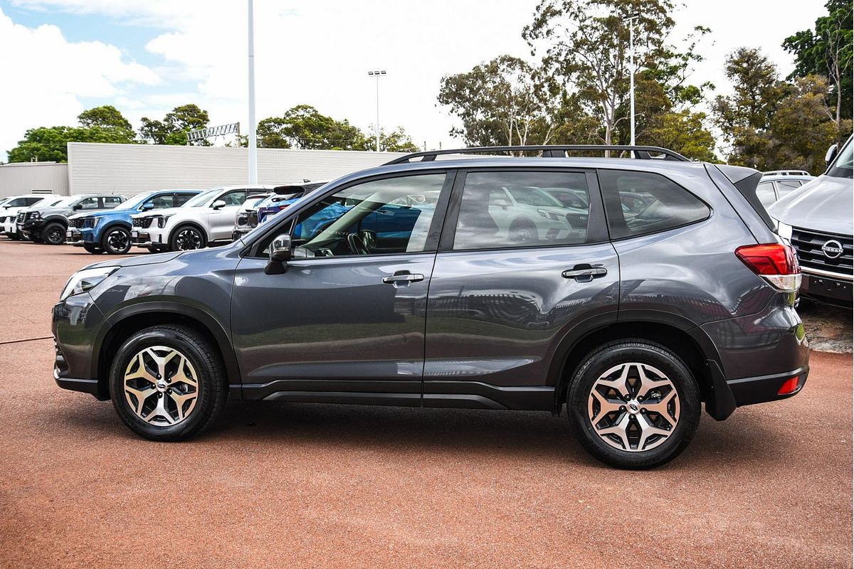 2023 Subaru Forester 2.5i S5