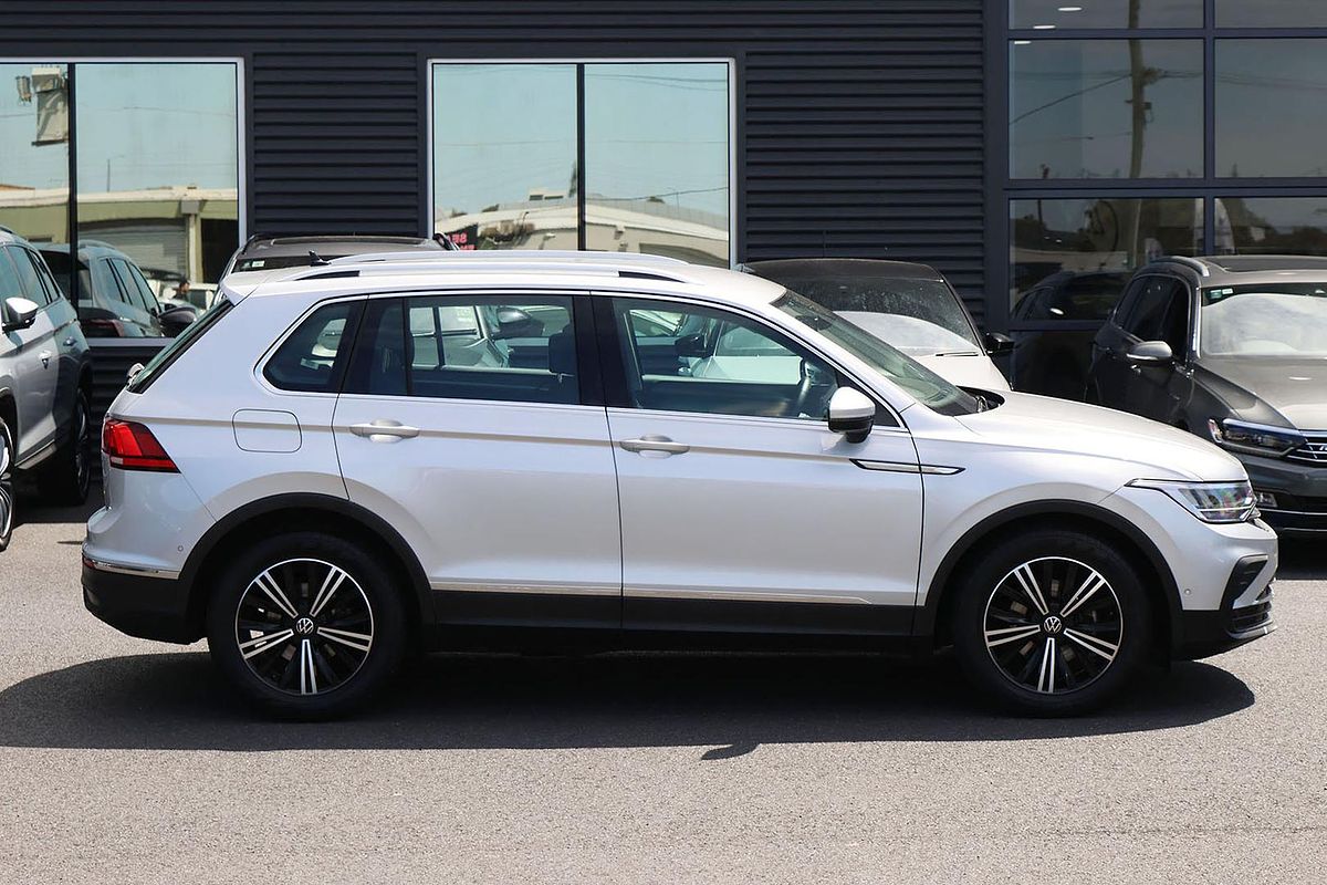 2023 Volkswagen Tiguan 110TSI Life 5N