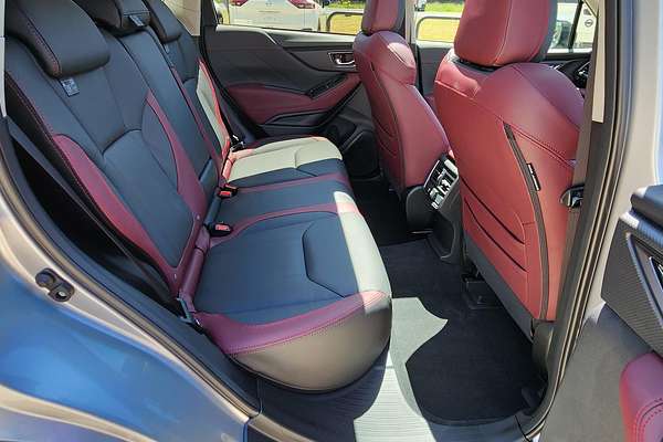 2024 Subaru Forester STI Sport S5