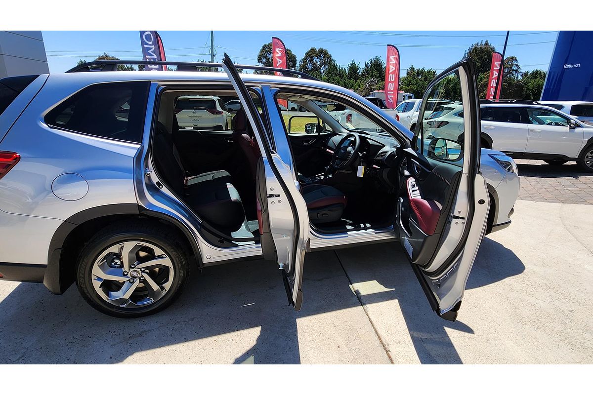 2024 Subaru Forester STI Sport S5