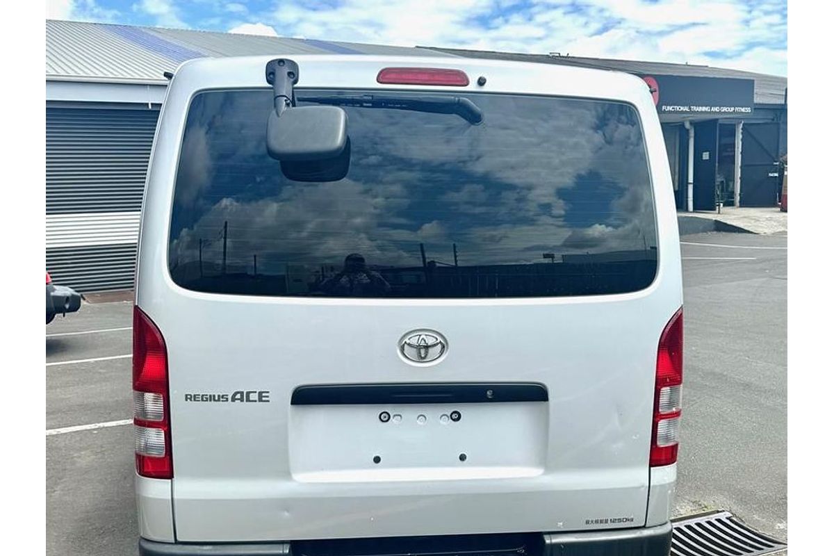 2018 Toyota Hiace REGIUS