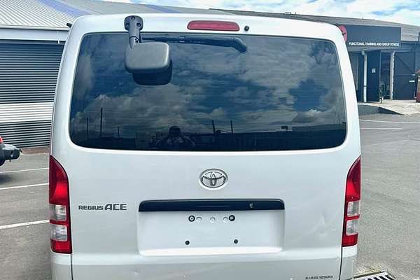 2018 Toyota Hiace REGIUS